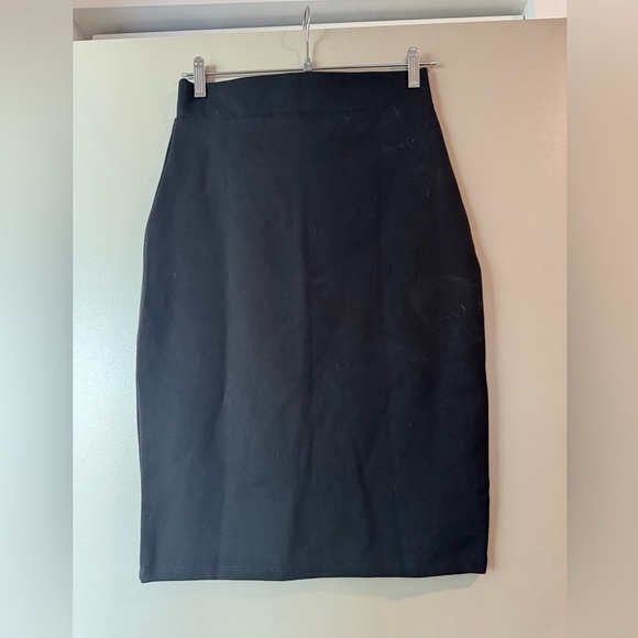 Black Pencil Skirt | Classic Work Office Midi Stretch 🖤 - Picture 9 of 11